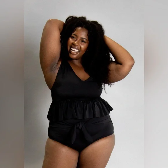 Kortni Jeane Large Gone Bananas Tie-Up-Front Bottoms NWOT - Picture 11 of 12